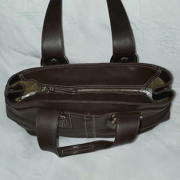 Coach Soho Brown Leather Shoulder Bag - Picture 5 of 16